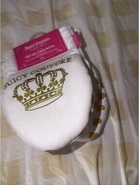 Juicy Couture Love Juicy Gold Crown Mini Oven Mitt Set Kitchen Decor NWT